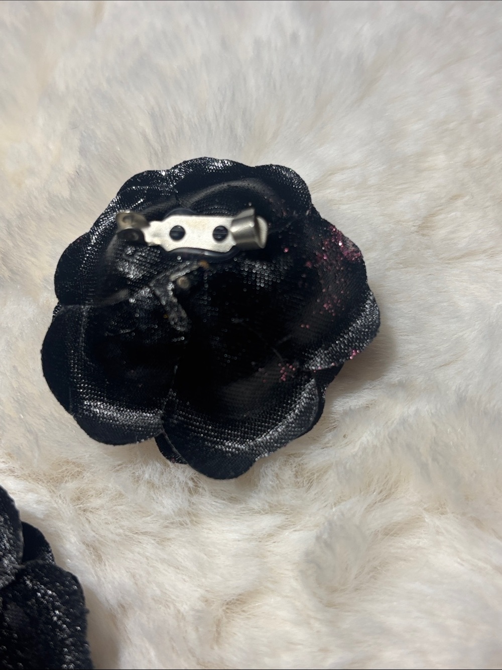 Vintage Glitter Rose Brooch Set - Picture 3 of 9